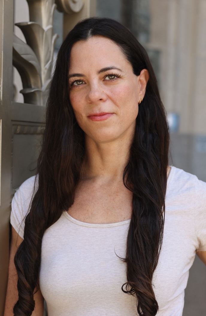 Portrait of Fiona Elizabeth Gispen.